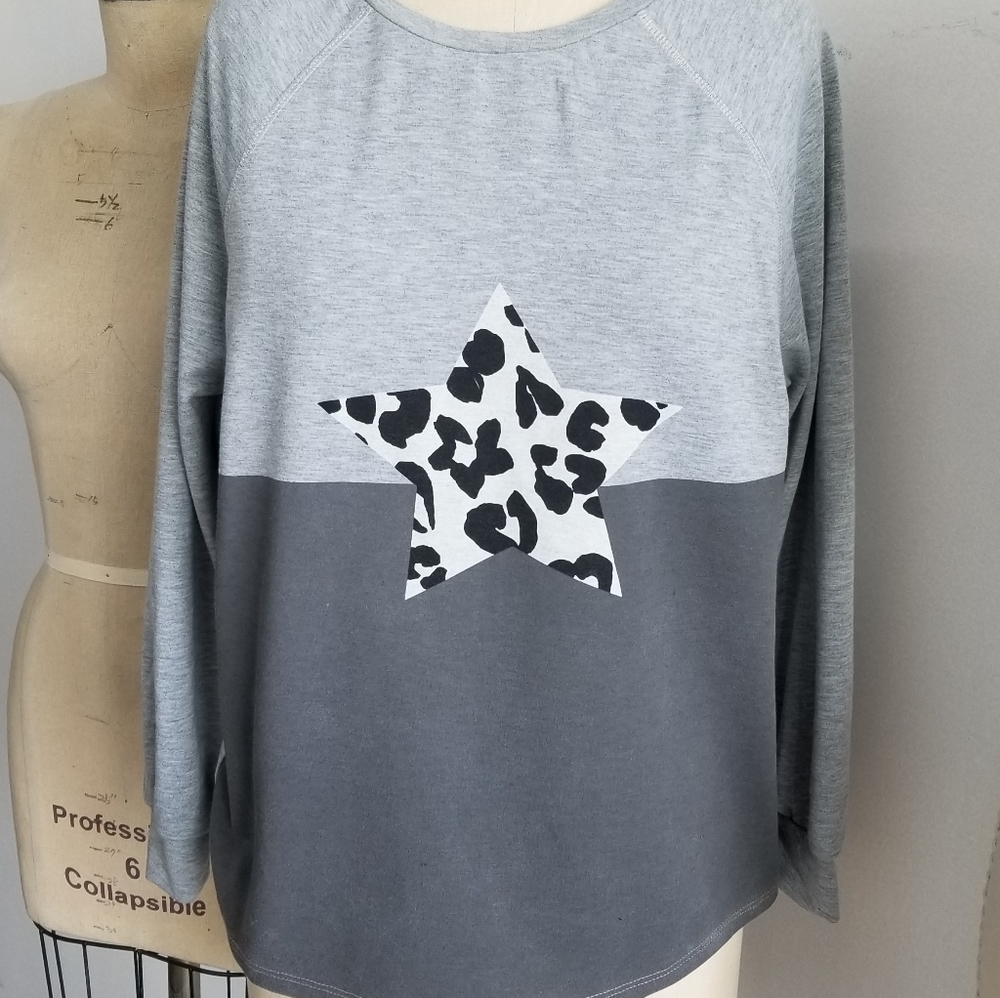 Shades if grey color block with Ankmal star print